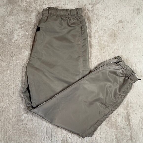 Fear Of God Essentials Men’s Nylon Track Pants Dessert Taupe Size M
